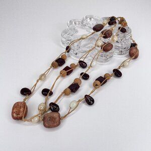 Elegant Brown and Cream Beaded Necklace